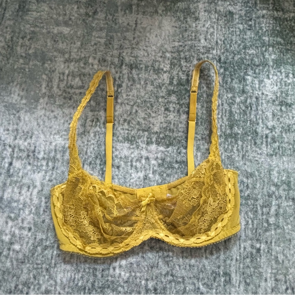 Sunflower balconette